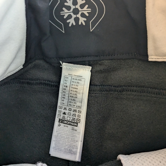 DECATHLON NWT Quechua Snowpants - Picture 9 of 13